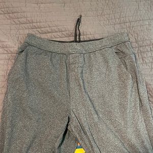 LULULEMON JOGGER